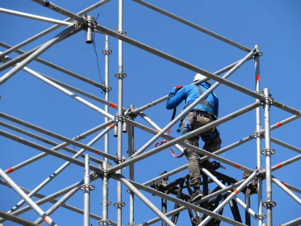 Installation passerelles chantiers à Toulon